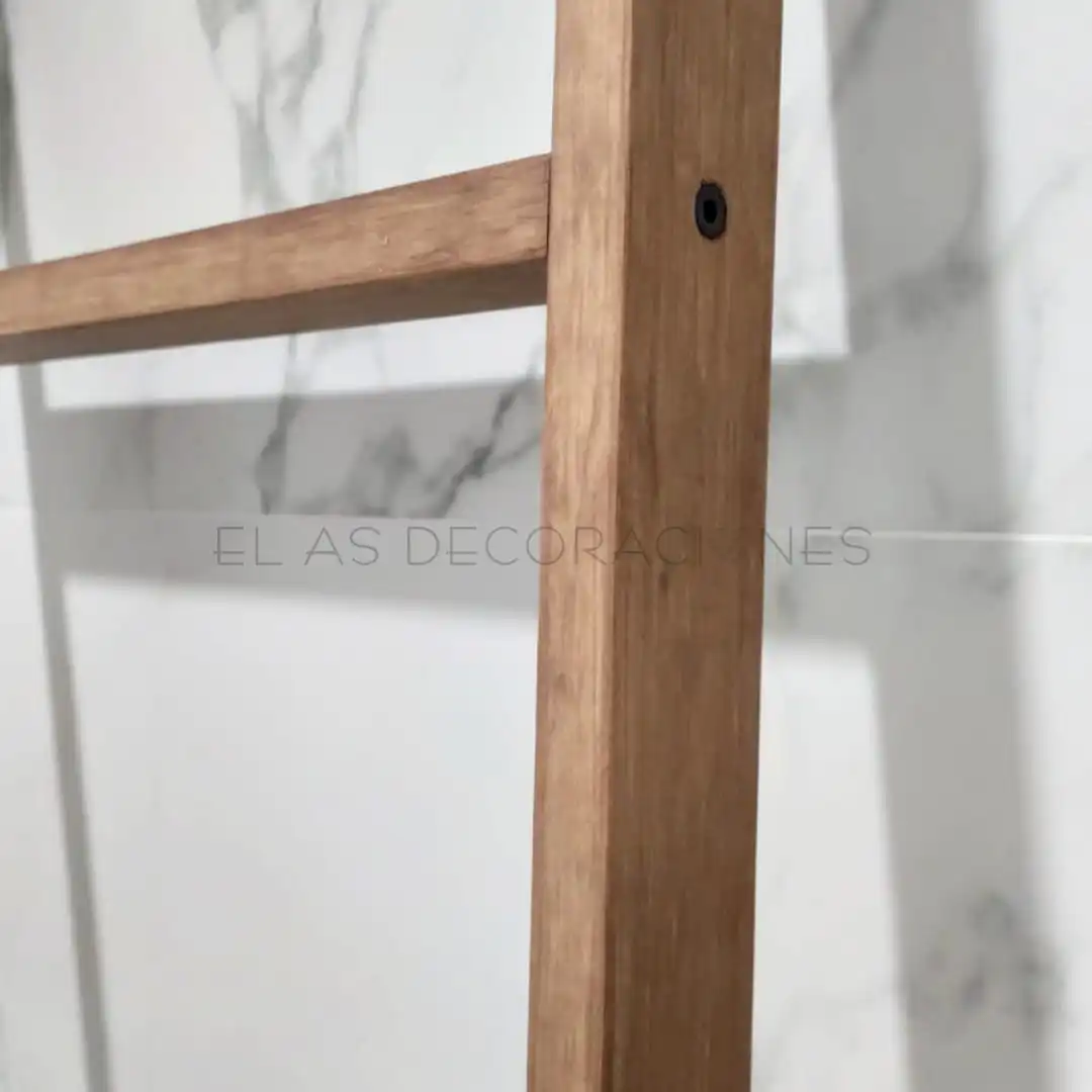 Escalera_de_madera_Decorativa_Burn