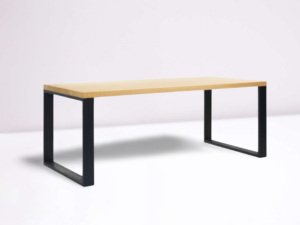 Mesa de Comedor de Madera y Metal Negro U